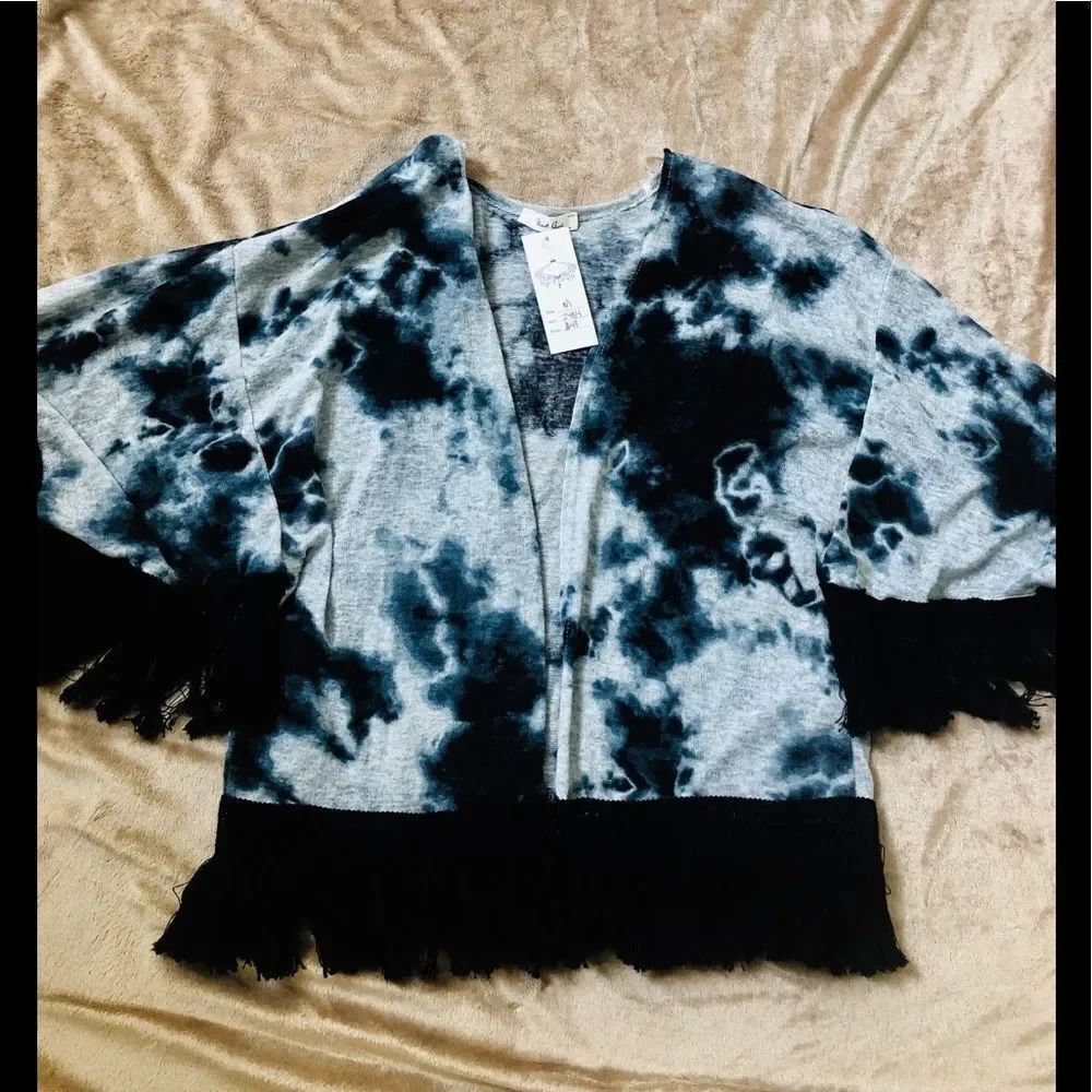 NWT Black bead crop open cardigan with fringes M